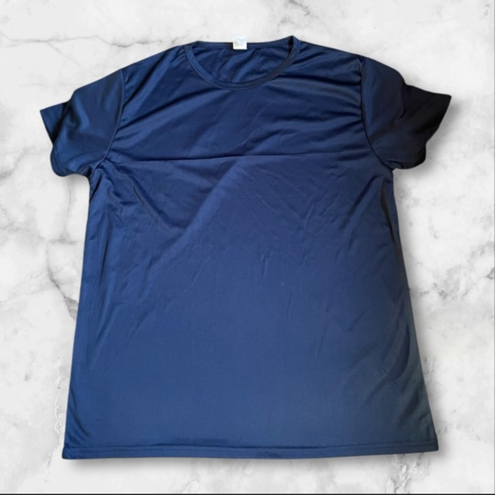 NEW Moisture Wicking Men’s Summer Navy Short Sleeve Crew Neck Tee NWOT